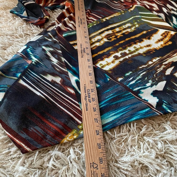 Avenue Tunic Top Blouse - Picture 8 of 16